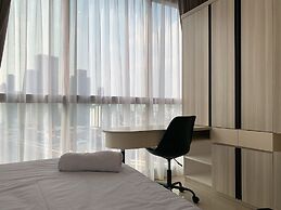 Cozy Living And Tidy 2Br Ciputra World 2 Apartment