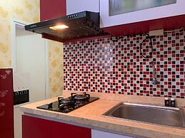 Comfort 2Br Apartment At Green Pramuka City