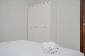 Comfort And Comfy 2Br At Great Western Resort Apartment