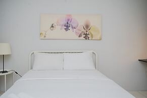 Comfort And Comfy 2Br At Great Western Resort Apartment