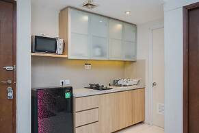 Comfort And Comfy 2Br At Great Western Resort Apartment