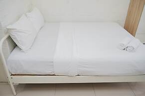 Comfort And Cozy Stay Studio Room At Baileys Apartment