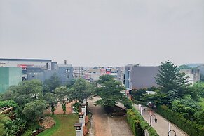 Comfort And Cozy Stay Studio Room At Baileys Apartment