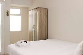 Cozy And Modern Studio Apartment At Springlake Summarecon Bekasi