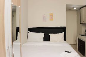 Cozy And Modern Studio Apartment At Springlake Summarecon Bekasi