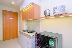 Cozy And Simply Studio At Evenciio Margonda Apartment