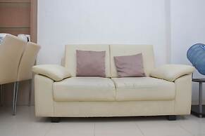 Cozy Stay And Comfort 2Br At Bassura Apartment