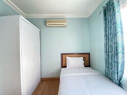 Cozy Furnished 3Br At Grand Setiabudi Apartment
