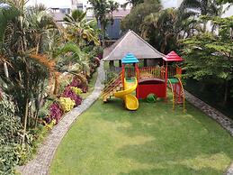 Cozy Furnished 3Br At Grand Setiabudi Apartment