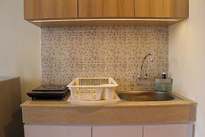 Comfortable And Strategic Studio Apartment Evenciio Margonda