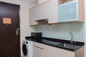 Great Deal And Cozy Studio Menteng Park Apartment