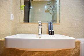 Great Deal And Cozy Studio Menteng Park Apartment