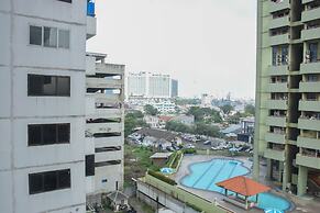 Comfort And Homey Studio At Amethyst Apartment