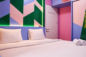 Comfort And Cozy 2Br At Springlake Summarecon Bekasi Apartment