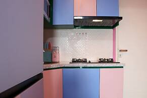 Comfort And Cozy 2Br At Springlake Summarecon Bekasi Apartment