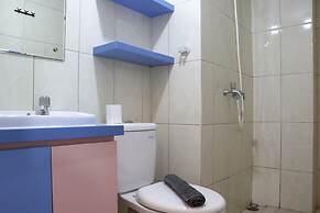 Comfort And Cozy 2Br At Springlake Summarecon Bekasi Apartment