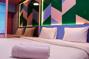 Comfort And Cozy 2Br At Springlake Summarecon Bekasi Apartment