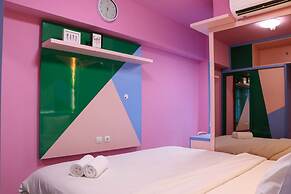 Comfort And Cozy 2Br At Springlake Summarecon Bekasi Apartment