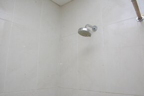 Nice And Comfy Studio Apartment Capitol Park Residence