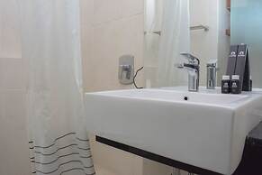 Nice And Comfy Studio Apartment Capitol Park Residence