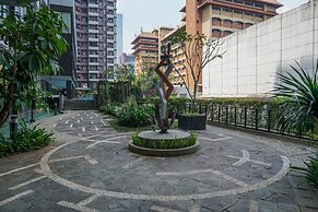 Minimalist And Comfy Studio At Tamansari Semanggi Apartment