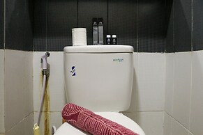 Cozy And Simply Studio At Cinere Bellevue Suites Apartment