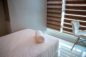 Nice And Homey 2Br Apartment At Capitol Park Residence