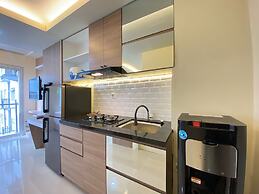 Cozy Designed Studio Apartment At Grand Asia Afrika