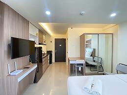 Cozy Designed Studio Apartment At Grand Asia Afrika