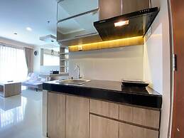 Relaxing 2Br At Gateway Pasteur Apartment