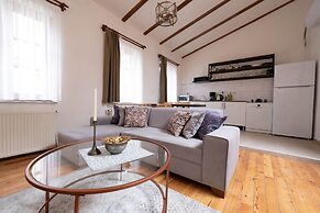 Penthouse in the Heart of Pera