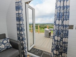 Laird Lodge 2