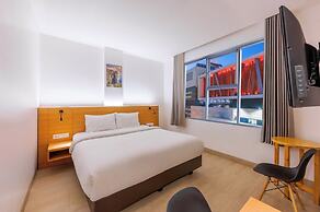 GRAND   THAMRIN  HOTEL