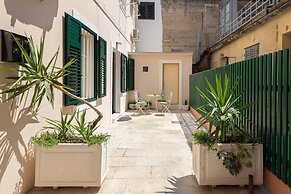 Luxury Apartment With Patio in the Heart of Split