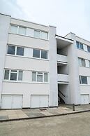 Tides - Beach Front Apartment in Bracklesham Bay