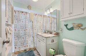 Beach N Bay 204 1 Bedroom Villa by RedAwning