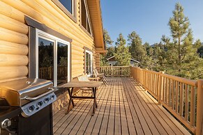 19 - Moonlight Ridge 3 Bedroom Home by RedAwning