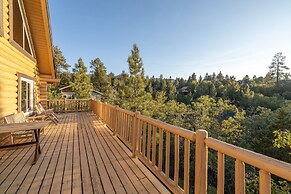 19 - Moonlight Ridge 3 Bedroom Home by RedAwning