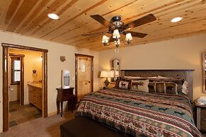 43 - Endless Views 3 Bedroom Home by RedAwning