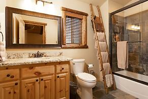 43 - Endless Views 3 Bedroom Home by RedAwning