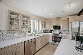 80mbr - Hot Tub - Wifi - Bbq - Wood Stove - Sleeps 9! 3 Bedroom Home b