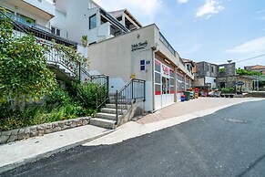 Hidden Gem Apartment