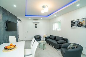 Hidden Gem Apartment