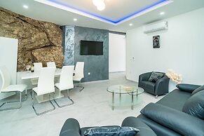 Hidden Gem Apartment