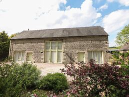 Ford Coach House Cottage