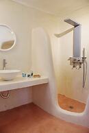 Santorinio Yellow House