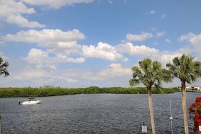 209 Little Harbor Inn