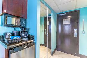 201 Little Harbor Inn