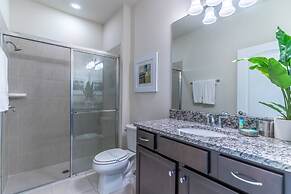 2409 Windsor at Westside