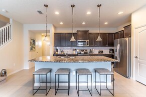 2409 Windsor at Westside